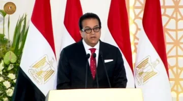 وزير الصحة يترأس لجنة من لجان التقييم لبرنامج قيادة المرأة للوظائف التنفيذية
