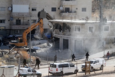 فلسطين: الاحتلال يخطر بهدم 106 منازل وبنايات في مخيمي طولكرم ونور شمس