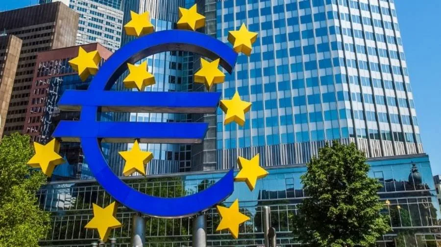 Eurozone Economic Growth Slows in April Amid Weakness in Services Sector