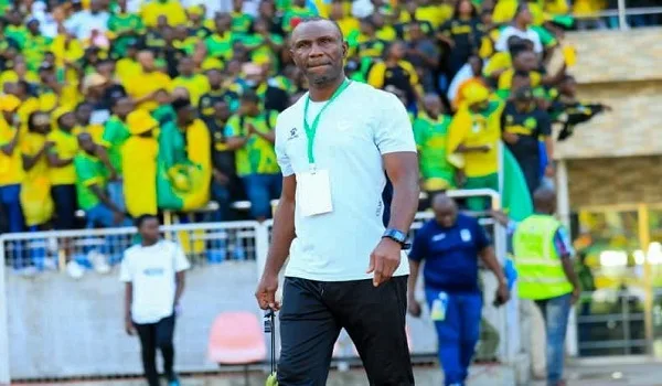 مدرب الهلال: فرص بيراميدز وصن داونز متساوية.. والأهلي يدفع ثمن «الهدف الرمزي» مدرب الهلال: فرص بيراميدز وصن داونز متساوية.. والأهلي يدفع ثمن «الهدف الرمزي»