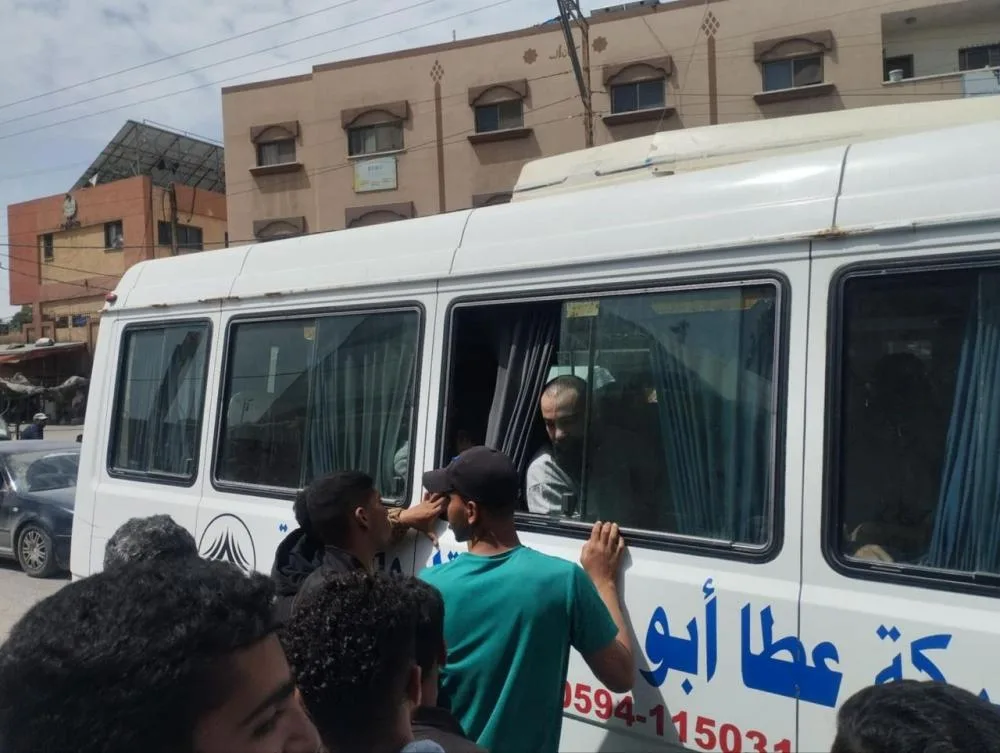 الإفراج عن 9 أسرى من غزة من قبل الاحتلال