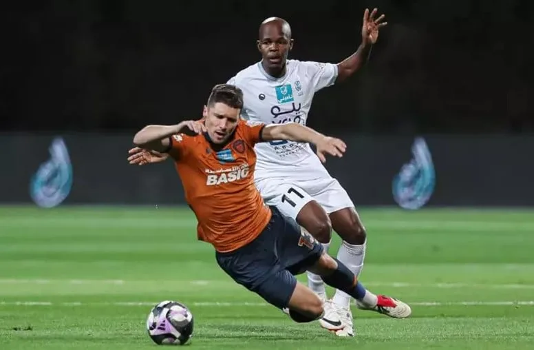 انتصار مثير للأخدود على الرائد في الدوري السعودي انتصار مثير للأخدود على الرائد في الدوري السعودي