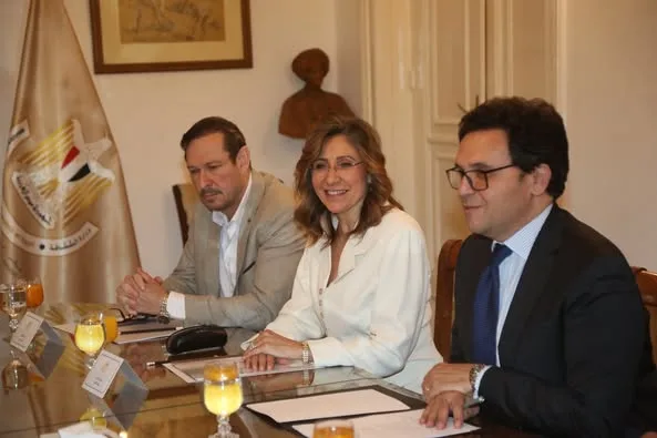 Minister of Culture Meets with Committee to Select New President of the Academy of Arts Minister of Culture Meets with Committee to Select New President of the Academy of Arts