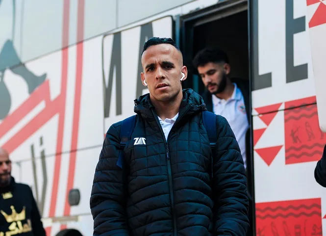 ناصر منسي يقود هجوم الزمالك أمام البنك الأهلي