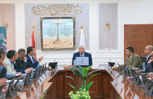 محافظ الوادي الجديد يشدد على أهمية المتابعة المستمرة لوضع التعديات وضرورة التعامل الحازم معها محافظ الوادي الجديد يشدد على أهمية المتابعة المستمرة لوضع التعديات وضرورة التعامل الحازم معها