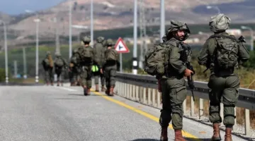الضفة الغربية: اعتداء مستوطنين على عائلة فلسطينية والاستيلاء على مسكنهم
