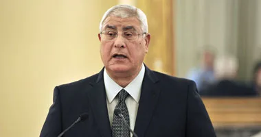 شيخ الأزهر يُقدم تعازيه إلى المستشار عدلي منصور في وفاة أخيه شيخ الأزهر يُقدم تعازيه إلى المستشار عدلي منصور في وفاة أخيه