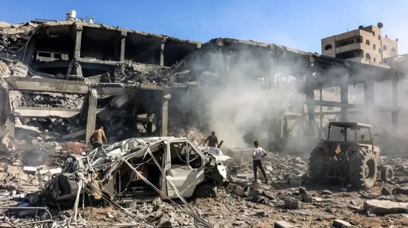 مدير معهد فلسطين للأمن القومي: إسرائيل تمارس سياسة الأرض المحروقة لتهجير الفلسطينيين قسرا