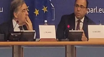 سفير مصر في بروكسل يقدم وجهة نظر مصر حول قضايا المنطقة أمام البرلمان الأوروبي