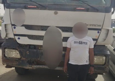 ضبط المتهم بقيادة سيارة برعونة معرضا حياة المواطنين للخطر في التجمع الأول