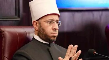 وزير الأوقاف يستنكر اقتحام المتطرفين لباحات المسجد الأقصى المبارك