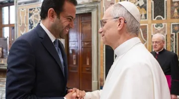البابا ليو الرابع عشر يستضيف الأمين العام لمجلس حكماء المسلمين في الفاتيكان
