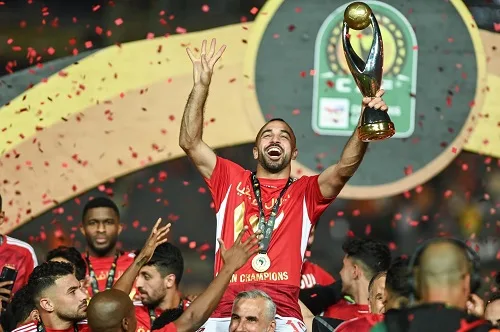 الأهلي يحتفل بذكرى فوزه الأخير بلقب دوري أبطال أفريقيا الأهلي يحتفل بذكرى فوزه الأخير بلقب دوري أبطال أفريقيا