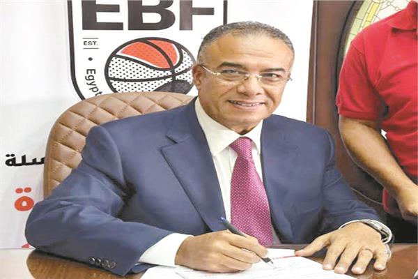عمرو مصيلحي يشارك في اجتماع الاتحاد الدولي لكرة السلة بالبحرين