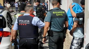 اعتقال أكثر من 50 شخصًا في عملية مشتركة بين إيطاليا وألبانيا لمواجهة تهريب المخدرات.
