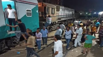 مصرع ضابط شرطة نتيجة حادث دهس تحت عجلات قطار في مزلقان دماريس بالمنيا