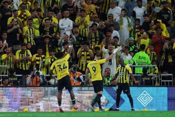 اتحاد جدة يحصد لقبه الخامس عشر في الدوري السعودي لكرة القدم اتحاد جدة يحصد لقبه الخامس عشر في الدوري السعودي لكرة القدم