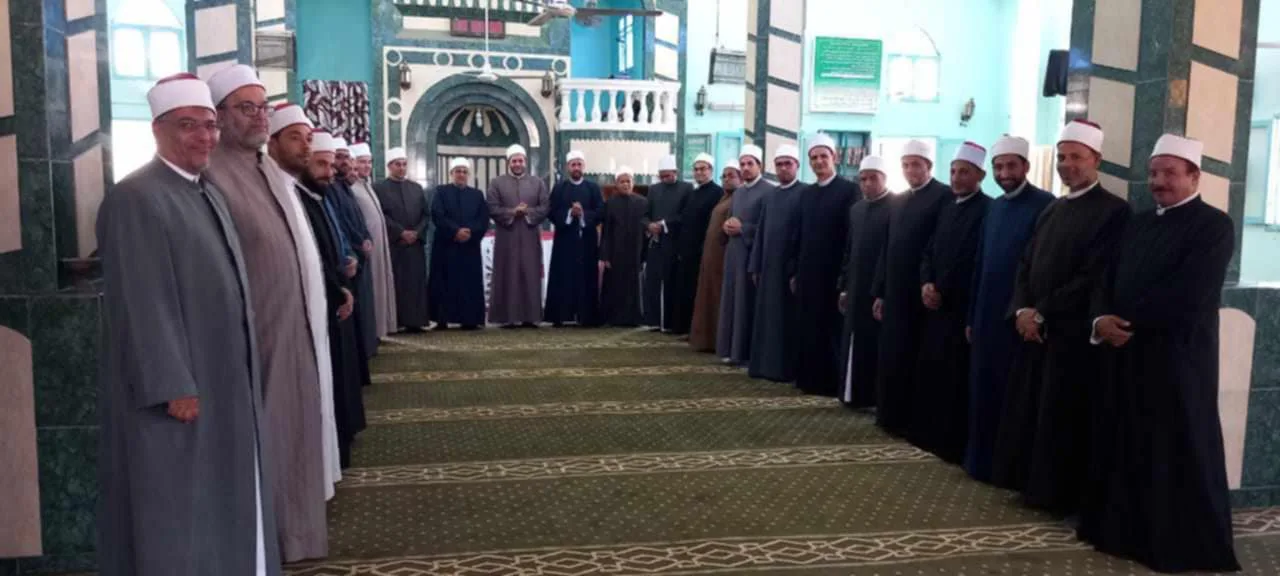 الأوقاف تنظم قافلة دعوية إلى شمال سيناء لتسليط الضوء على أهمية الأسرة الأوقاف تنظم قافلة دعوية إلى شمال سيناء لتسليط الضوء على أهمية الأسرة