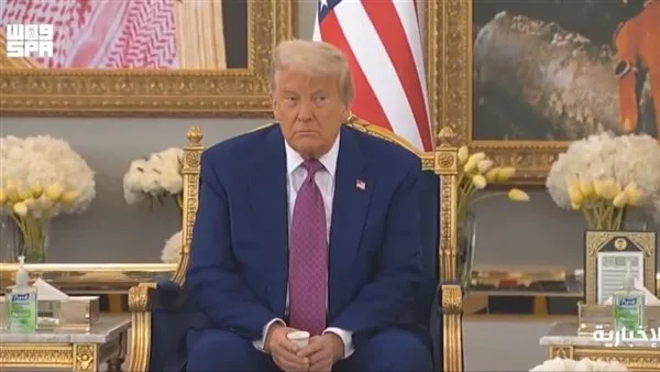 لماذا لم يحتس ترامب القهوة أثناء زيارته للسعودية؟ لماذا لم يحتس ترامب القهوة أثناء زيارته للسعودية؟