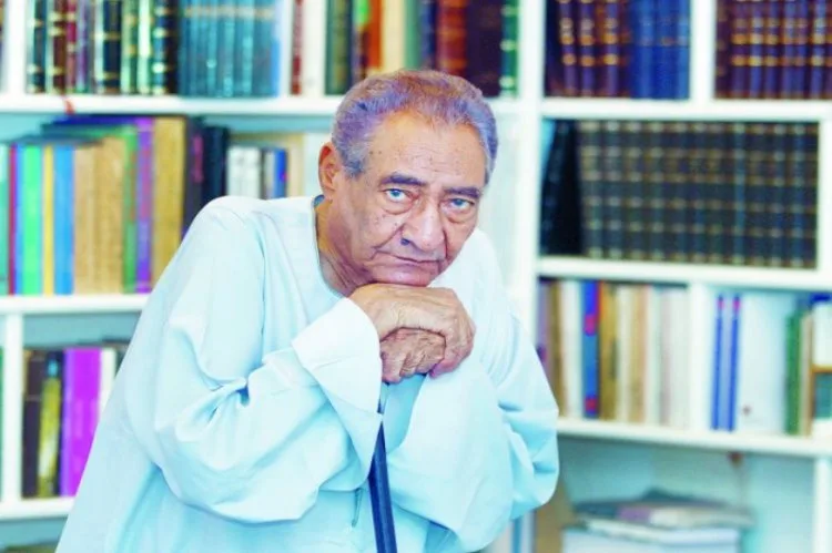 بعد مرور 10 سنوات على وفاته.. كل ما يتعلق بوصية الشاعر عبد الرحمن الأبنودي بعد مرور 10 سنوات على وفاته.. كل ما يتعلق بوصية الشاعر عبد الرحمن الأبنودي