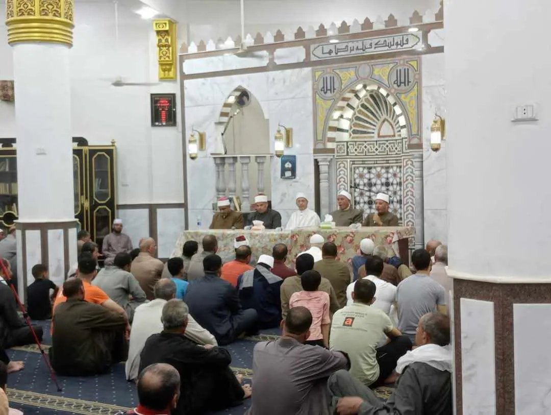 الأوقاف تقيم 27 ورشة عمل علمية على مستوى البلاد حول أهمية الالتزام بالنظام والقوانين خلال الحج الأوقاف تقيم 27 ورشة عمل علمية على مستوى البلاد حول أهمية الالتزام بالنظام والقوانين خلال الحج