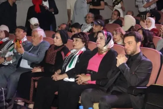 وزير الثقافة الفلسطيني يطلق مهرجان العودة السينمائي الدولي في القاهرة من خلال كلمة مسجلة وزير الثقافة الفلسطيني يطلق مهرجان العودة السينمائي الدولي في القاهرة من خلال كلمة مسجلة