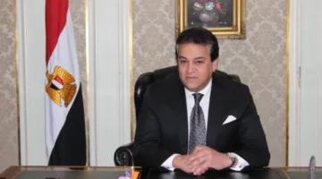 وزير الصحة: نحن قادرون على تجاوز نقص الأدوية بفضل احتياطي لمدة 3 أشهر.. وتوسع المستشفيات لدينا غير متوفر في أي مكان آخر بالعالم.