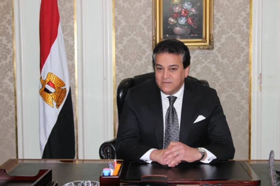 وزير الصحة: نحن قادرون على تجاوز نقص الأدوية بفضل احتياطي لمدة 3 أشهر.. وتوسع المستشفيات لدينا غير متوفر في أي مكان آخر بالعالم. وزير الصحة: نحن قادرون على تجاوز نقص الأدوية بفضل احتياطي لمدة 3 أشهر.. وتوسع المستشفيات لدينا غير متوفر في أي مكان آخر بالعالم.