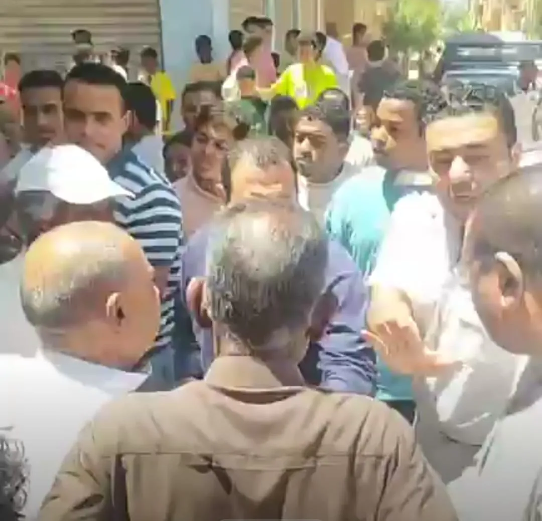 لا للمخدرات: أهالي السيل الجديد في أسوان يحتجون ضد بؤر الترويج للمخدرات لا للمخدرات: أهالي السيل الجديد في أسوان يحتجون ضد بؤر الترويج للمخدرات