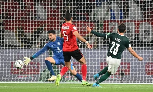 صحيفة برازيلية: الأهلي يُعتبر ريال مدريد أفريقيا صحيفة برازيلية: الأهلي يُعتبر ريال مدريد أفريقيا
