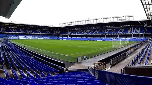 إيفرتون يودع ملعبه التاريخي جوديسون بارك إيفرتون يودع ملعبه التاريخي جوديسون بارك