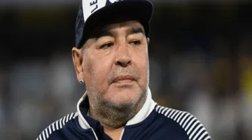 إسقاط التهم عن الفريق الطبي لمارادونا في قضية القتل غير العمد