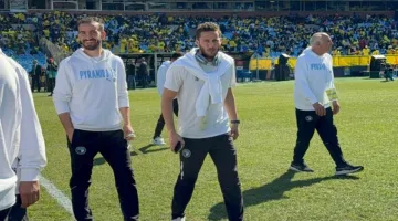 لاعبو بيراميدز يستكشفون ملعب لوفتس فيرسفيلد قبل مباراة صن داونز