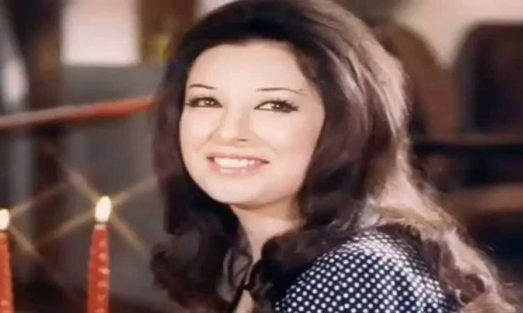 "القريب منك بعيد " للصوت الهامس نجاة السبت