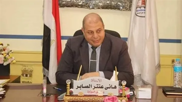 "تعليم قنا" يكرم الطالب أحمد توفيق الفائز بالمركز الأول في مسابقة "المبتكر الصغير"