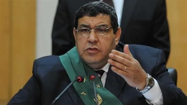"مبارك ومرسي".. تاريخ حافل للمستشار شعبان الشامي على المنصة "مبارك ومرسي".. تاريخ حافل للمستشار شعبان الشامي على المنصة