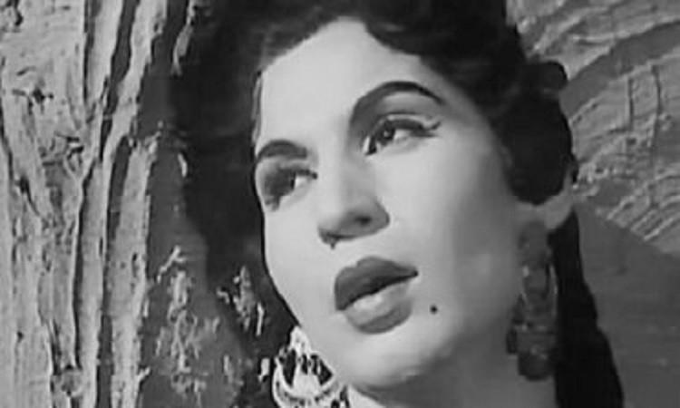 "يا تمر حنة" وباقة من أجمل أغانى كروان الشرق فايزة أحمد الإثنين