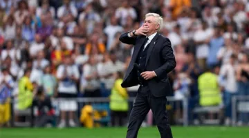 rewrite this title in other words: أنشيلوتي بعد وداع جماهير ريال مدريد: كتبت التاريخ وحققت هدفي