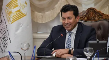 وزير الرياضة يناقش مع رئيس الاتحاد الدولي للسلاح كيفية تعزيز التعاون المشترك.