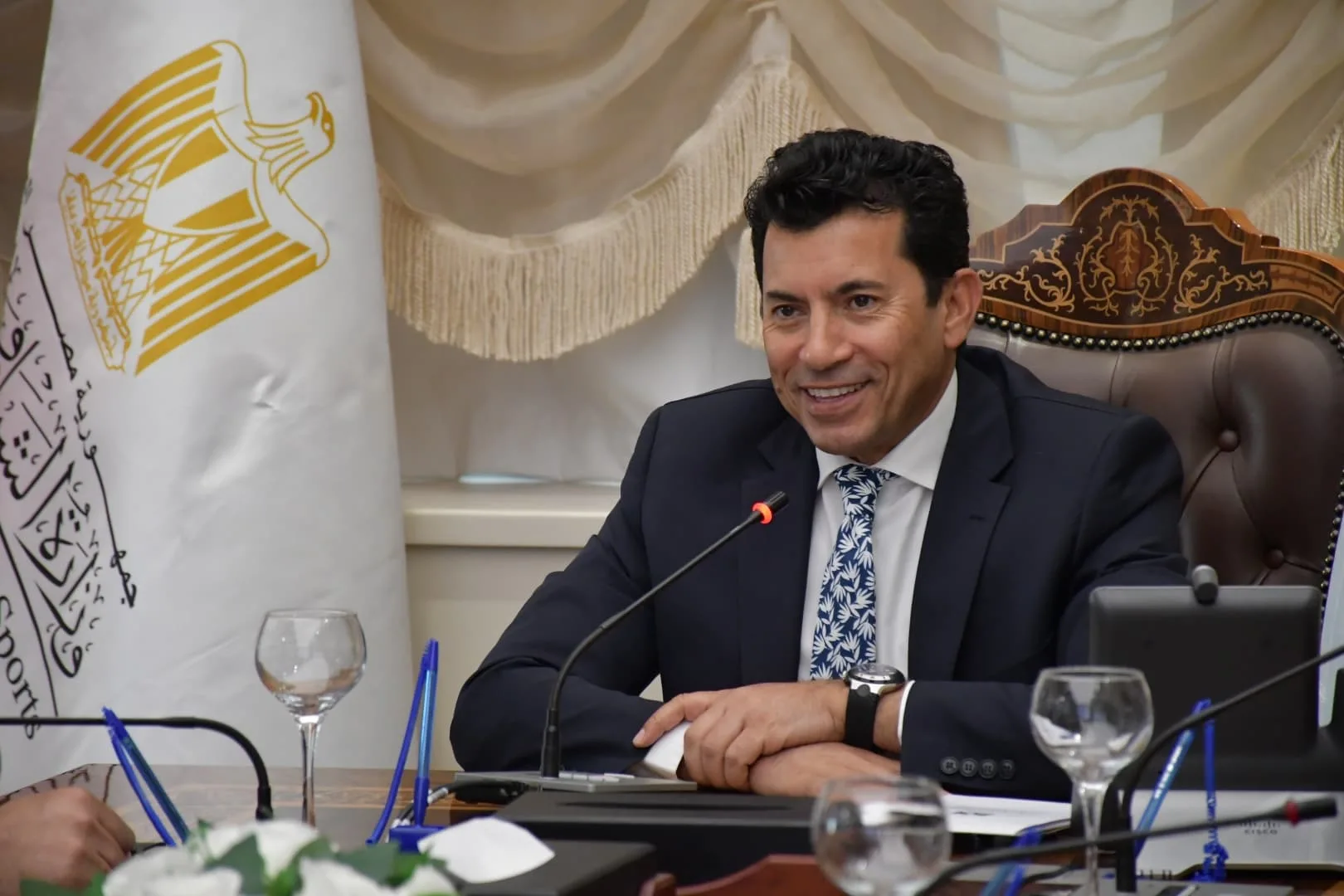 وزير الرياضة يناقش مع رئيس الاتحاد الدولي للسلاح كيفية تعزيز التعاون المشترك. وزير الرياضة يناقش مع رئيس الاتحاد الدولي للسلاح كيفية تعزيز التعاون المشترك.
