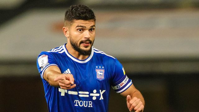 سام مرسي يشارك في تعادل إيبسويتش أمام إيفرتون في الدوري الإنجليزي