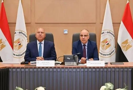 وزير الري يؤكد سرعة اتخاذ قرارات طلبات تراخيص الشواطئ دعما للمستثمرين