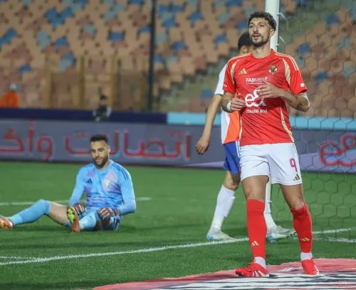 تقنية الفيديو تحرم وسام أبو علي من هدف أمام المصري