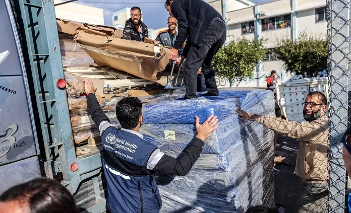 نظام دعم غذائي جديد في غزة يبدأ التوزيع وسط اعتراضات من الأمم المتحدة نظام دعم غذائي جديد في غزة يبدأ التوزيع وسط اعتراضات من الأمم المتحدة
