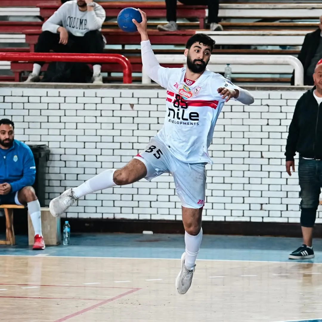 الزمالك يحقق انتصاراً على فاب الكاميروني في بطولة كأس الكؤوس الأفريقية لكرة اليد.