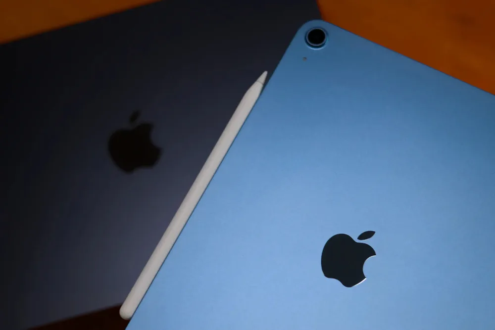 آبل تخطط لتعزيز دعم الكتابة بالخطوط العربية في نظام iPadOS 19 آبل تخطط لتعزيز دعم الكتابة بالخطوط العربية في نظام iPadOS 19
