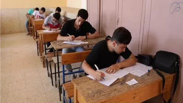 آخر موعد لتسجيل استمارة الدبلومات الفنية 2025 (الرابط والخطوات)