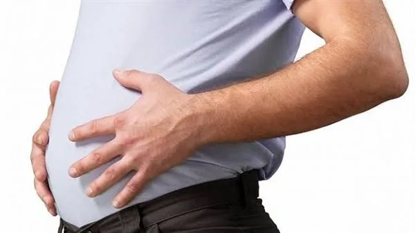 أبرزهم النعناع.. 4 مشروبات لمنع الانتفاخ