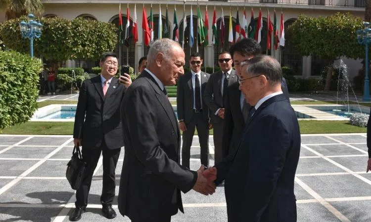 أبو الغيط expresses his appreciation for China’s support of the Palestinian people’s legitimate rights. أبو الغيط expresses his appreciation for China’s support of the Palestinian people’s legitimate rights.
