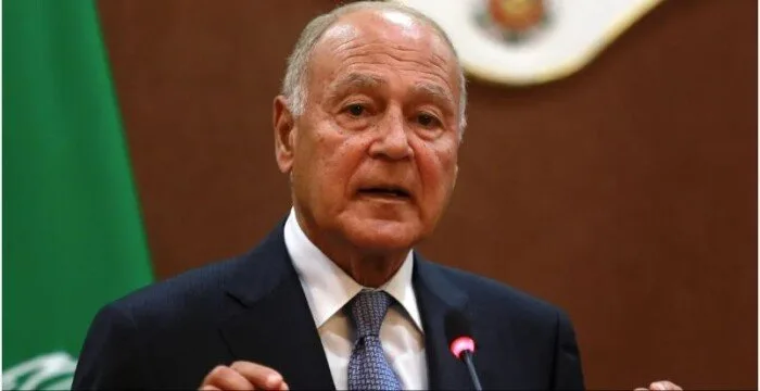 «أبو الغيط» يناقش مع نائب رئيس مجلس السيادة السوداني طرق استعادة السلام والأمن في البلاد «أبو الغيط» يناقش مع نائب رئيس مجلس السيادة السوداني طرق استعادة السلام والأمن في البلاد